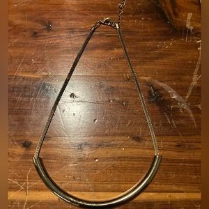 Minimalist gold necklace